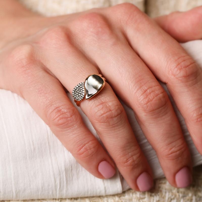 Ring · Bigli Mini Leaves · met bruine diamant en zwarte rhodium