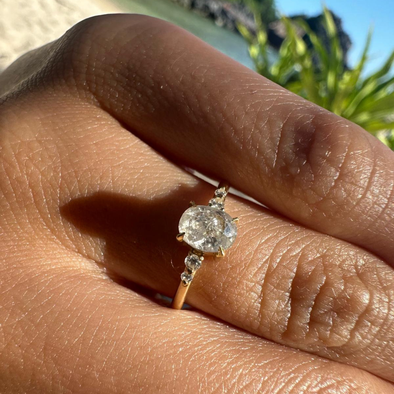 Ring · Vander Avort MEMOIR · met as en diamant